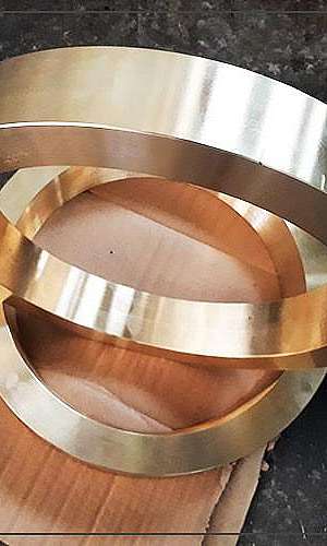 Fundição de bronze Fundição de bronze