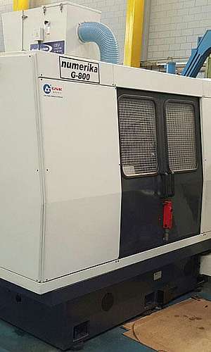 Manutenção em máquinas cnc Manutenção em máquinas cnc