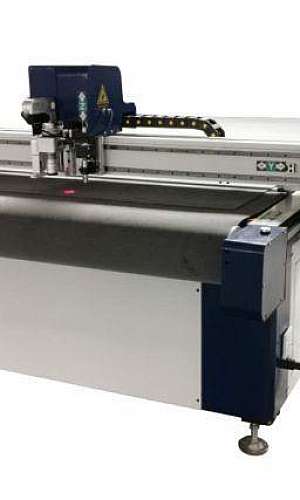 máquina de corte e vinco para caixas de papelão ondulado máquina de corte e vinco para caixas de papelão ondulado