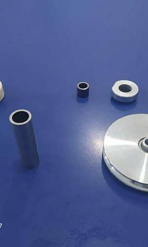 Serviços de usinagem de peças sob encomenda Serviços de usinagem de peças sob encomenda