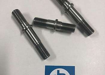 Torno de usinagem Torno de usinagem